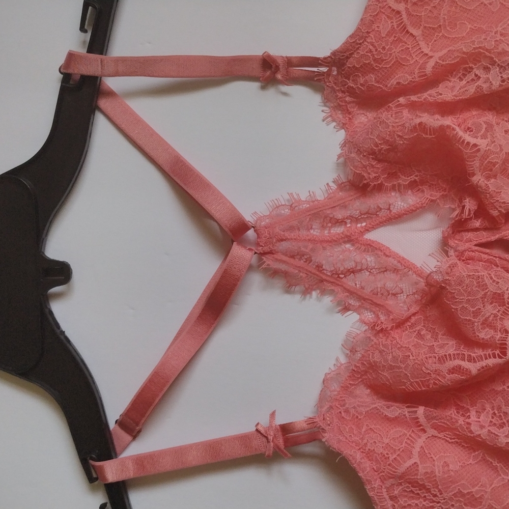 Victoria's Secret Dream Angels Bralette - Picture 6 of 7